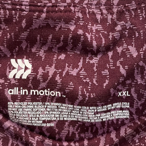 All in Motion Leggings - Picture 5 of 10
